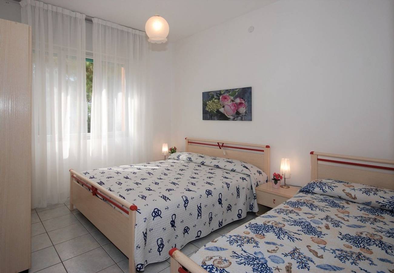 Entire apartment, Charming apartment in the city core in Lignano Pineta, Lignano Sabbiadoro