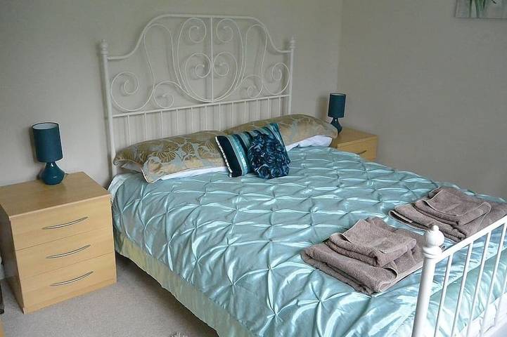 Nestled In Northumbrian Village Of Otterburn w/Sun Lounge To Patio & Garden in Otterburn, Northumberland National Park