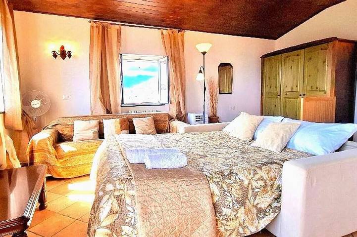 Location de vacances pour 4 personnes, avec terrasse à Pompeiana - 2