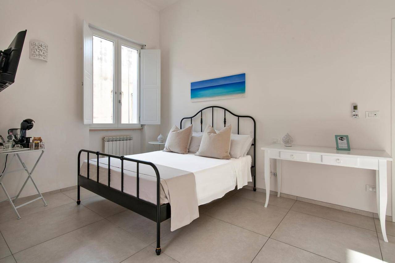 Double Room with Private Bathroom in Lecce, Lecce Province