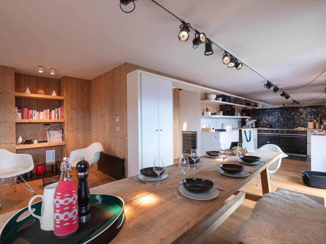 Appartement entier, Duplex ski aux pieds avec piscine et parking, 3 chambres in Villard-sur-Doron, Région d'Albertville