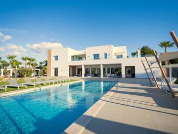 Ferienhaus in Santa Eulària des Riu, Ibiza Osten für 14 