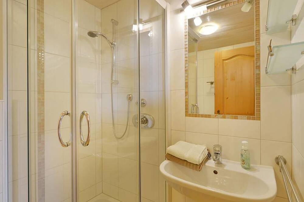 Ferienwohnung Hirschbühel - Appartement/Fewo, Dusche, Wc, 2 Schlafräume in Scheffau am Wilden Kaiser, Kaisergebirge