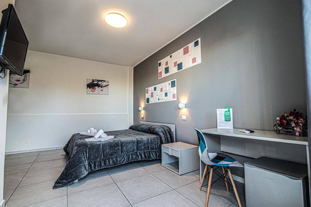 Quadruple Room with Garden View in Villagrazia di Carini, Carini