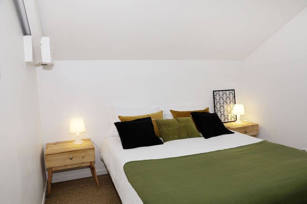 Apartment in Paris in the centre of Senlis in Senlis, Oise