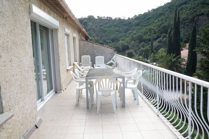Casa de vacaciones para 8 personas, con balcón y jardín - 1
