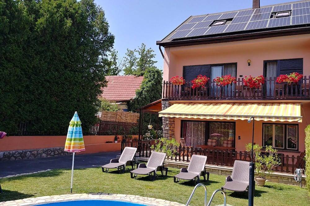 Hütte für 9 Personen in Balatonföldvar, Südtransdanubien