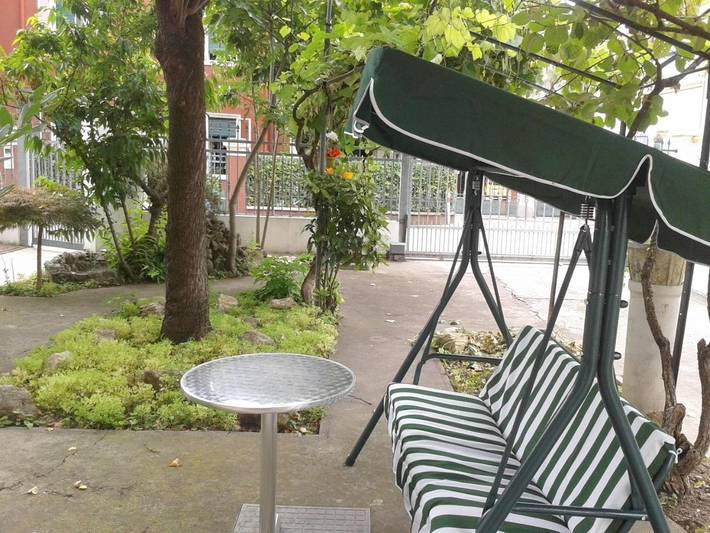 Chambre d’hôte pour 3 personnes, avec Balcon et Terrasse ainsi que Jardin et Vue à Padoue