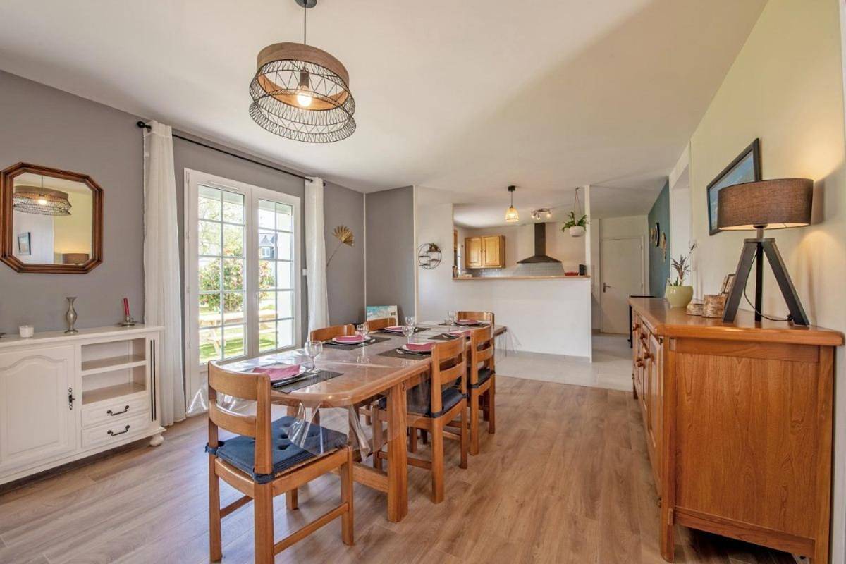 Four-Bedroom Villa in Lannilis, Région de Brest