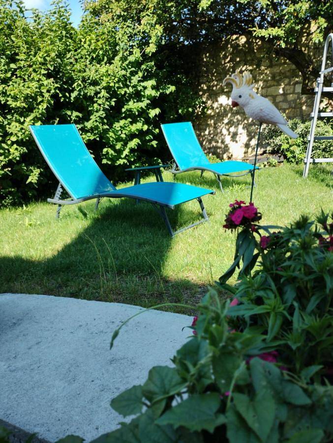 Gîte pour 4 personnes, avec jardin ainsi que vue et terrasse à Pons - 3