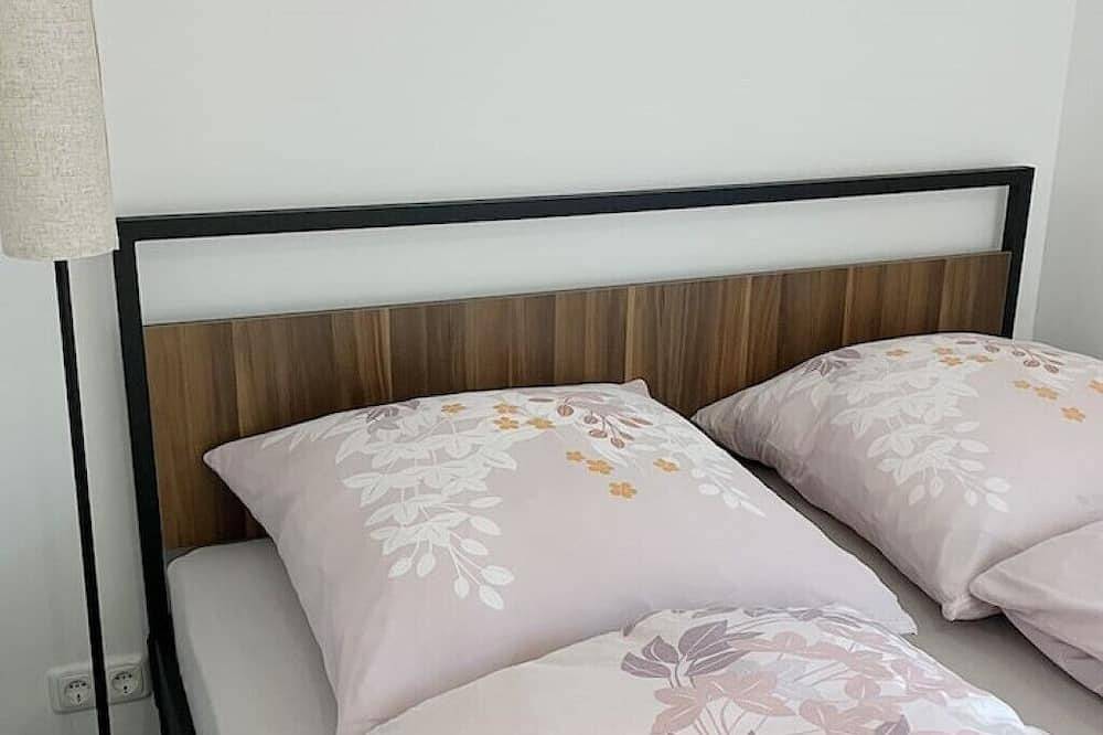 Hausboot der Friesl√§nder in Wangermeer, Wangerland