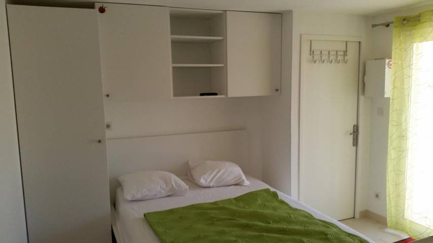 Gîte pour 2 personnes, avec terrasse à Balaruc-le-Vieux - 4