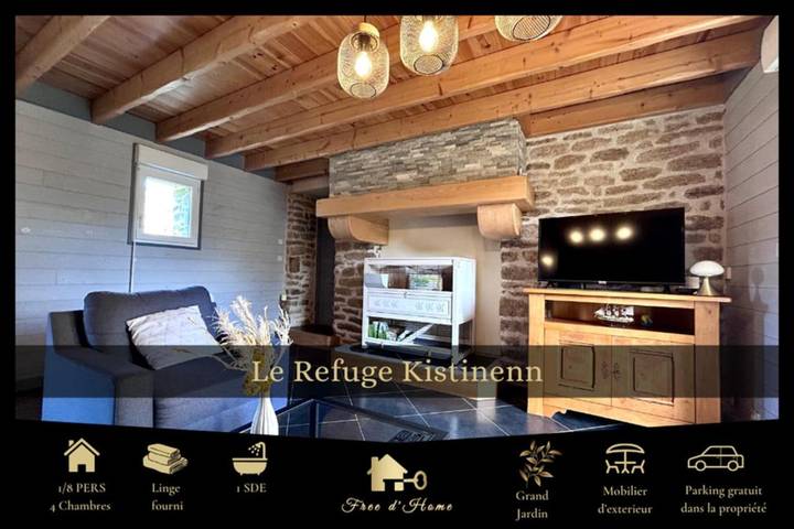 Location de vacances pour 8 personnes, avec Terrasse ainsi que Jardin et Vue à Guiscriff