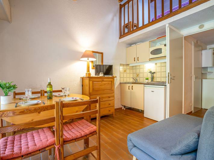 Ferienwohnung für 4 Personen, mit Kinderpool und Terrasse in Vence - 3