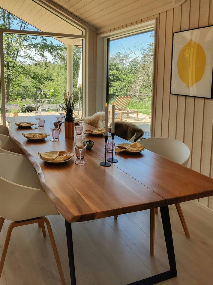 Ferieudlejning for 7 personer, med terrasse, husdyr tilladt i Vig