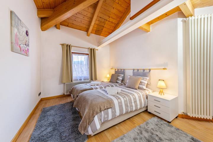 Holiday apartment for 7 people, with balcony - 1