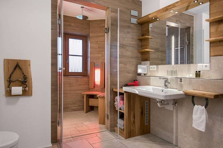 Ferienwohnung für 2 Personen, mit Terrasse und Garten sowie Sauna in Petting - 4