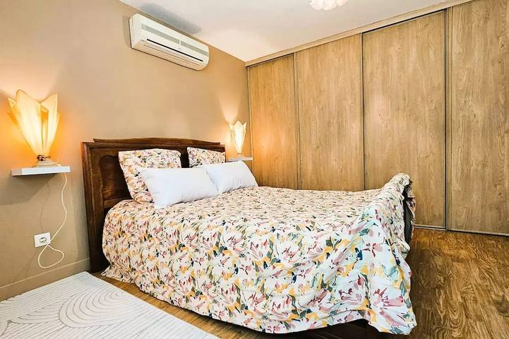Location de vacances pour 6 personnes, avec terrasse à Turenne - 2