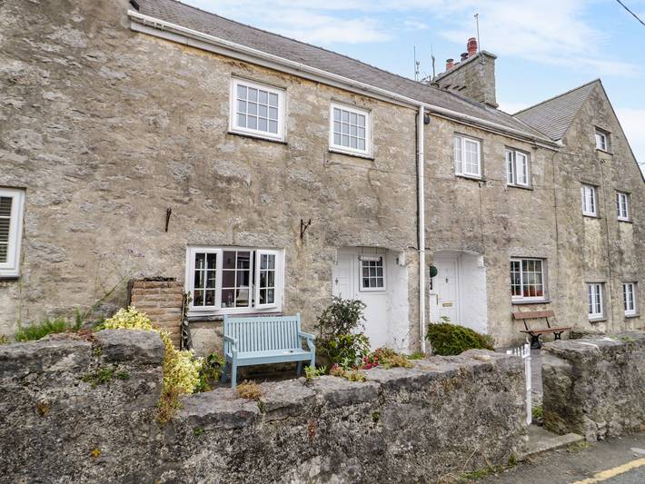 Holiday rental for 6 people, with Balcony and Garden in Moelfre