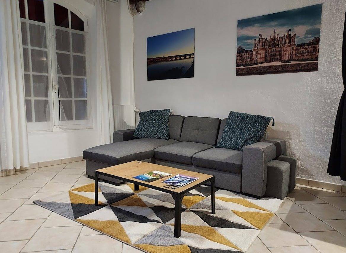 Maison de charme confortable, centre-ville, Wifi, 3 chambres in Blois, Région de Blois