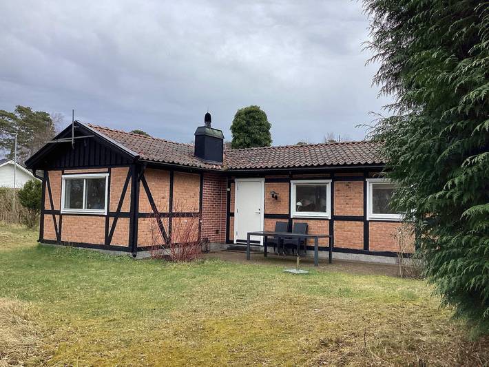 Hus för 6 Personer, med trädgård i Mellbystrand
