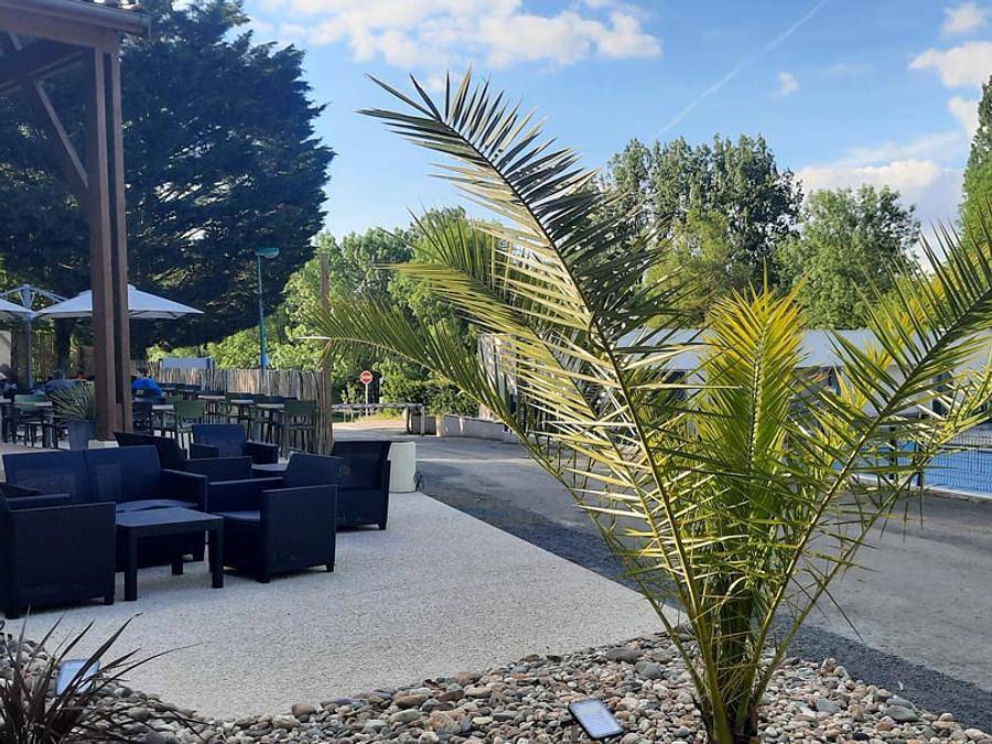 Camping Le Moulin Des Effres **** - Unique 4 personnes - 2 chambres sans sanitaires in Secondigny, Deux-Sèvres