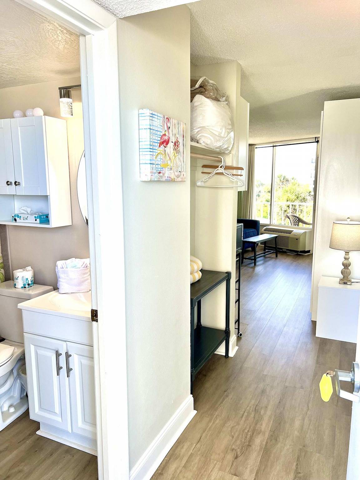 Ganze Wohnung, Waters Edge - Ocean View at Symphony Beach Club in Ormond Beach, Florida