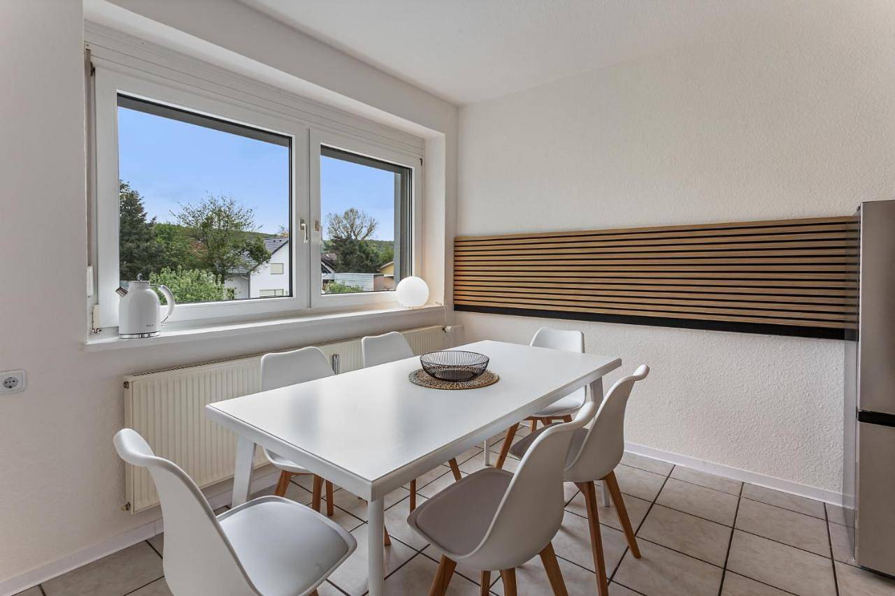 Ganze Wohnung, Two-Bedroom Apartment with Garden View in Lahntal (Hessen), Landkreis Marburg-Biedenkopf
