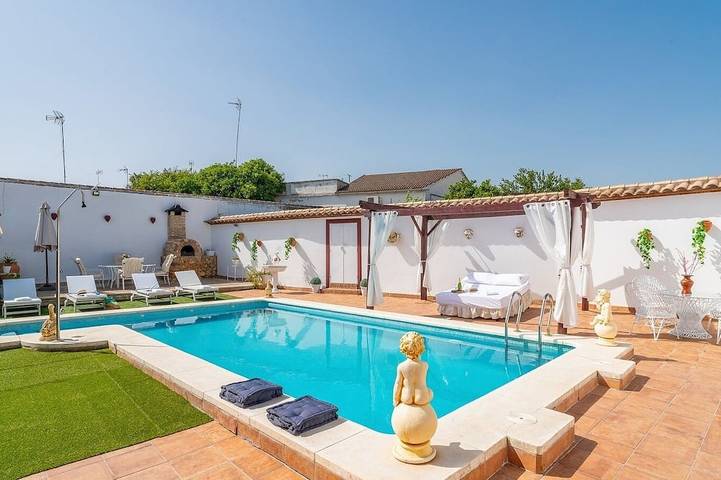 Villa für 8 Personen, mit Terrasse und Garten - 1