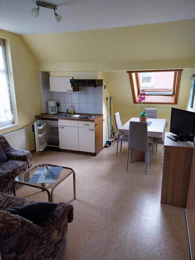 Ferienwohnung für 2 Personen, mit Garten und Ausblick