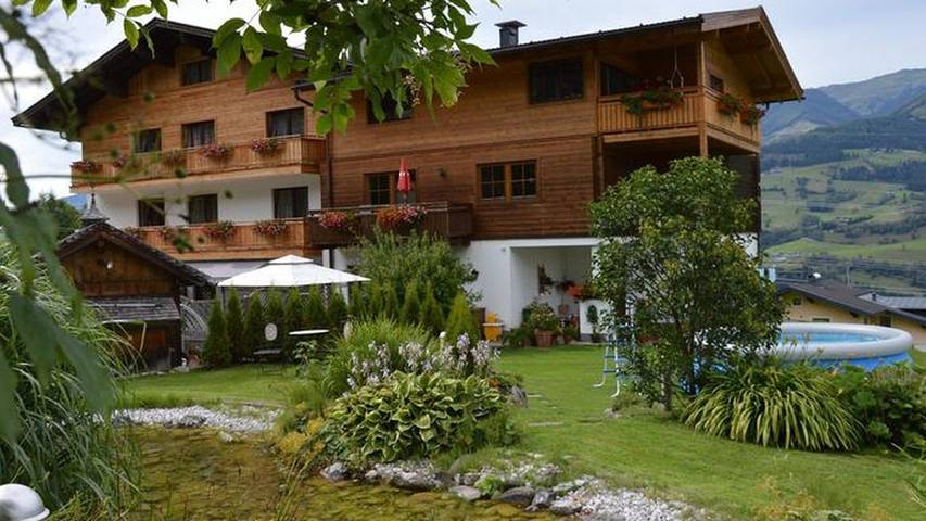 Ferienwohnung für 2 Personen, mit Garten und Terrasse in Niedernsill