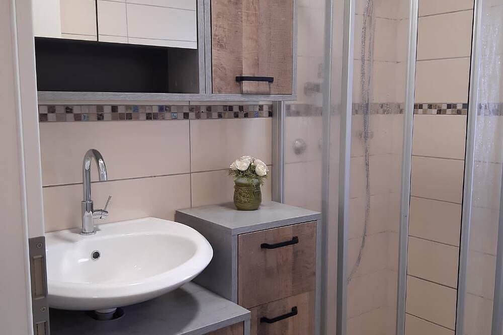 Bungalow in Seenähe, Deutschland in Wesenberg, Mecklenburg-Strelitz