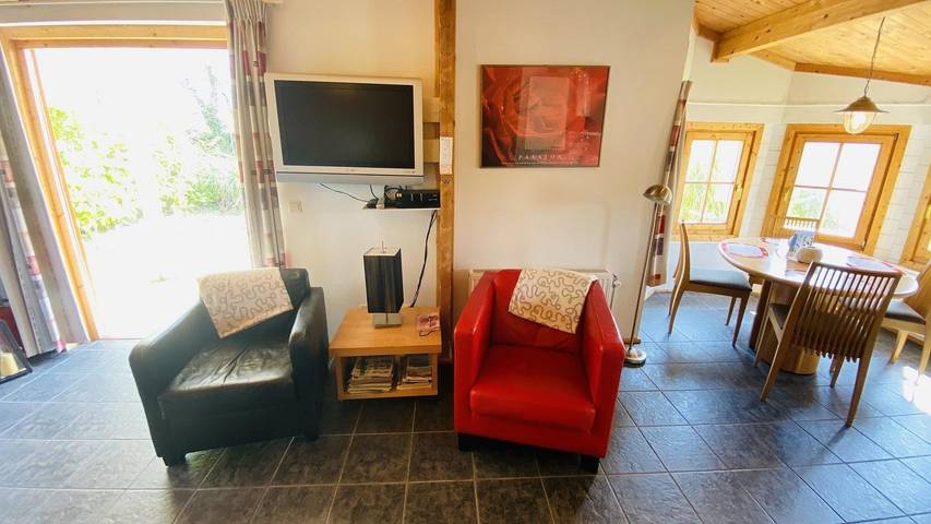 Chalet für 6 Personen, mit Balkon/Terrasse und Terrasse sowie Garten in Zeeland - 3