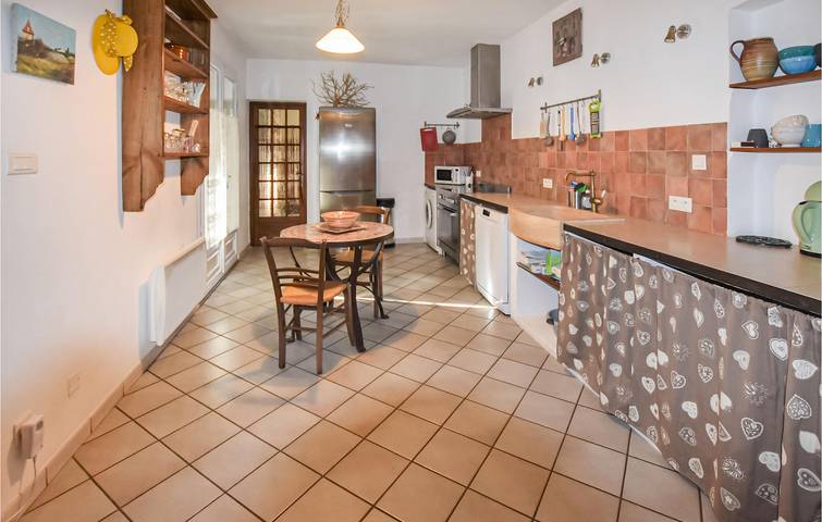 Mazan Garden Apartamento con Piscina y Parking in Mazan, Parque natural regional del Mont Ventoux