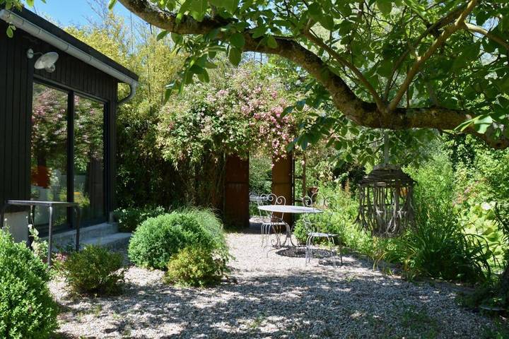 Location de vacances pour 2 personnes, avec jardin et vue à La Madelaine-sous-Montreuil - 4