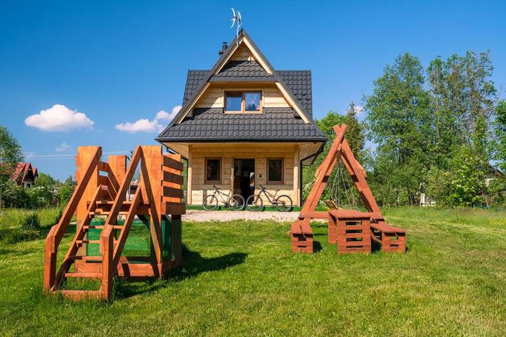 Apartament wakacyjny dla 13 osób, z widok i ogród w Jurgów