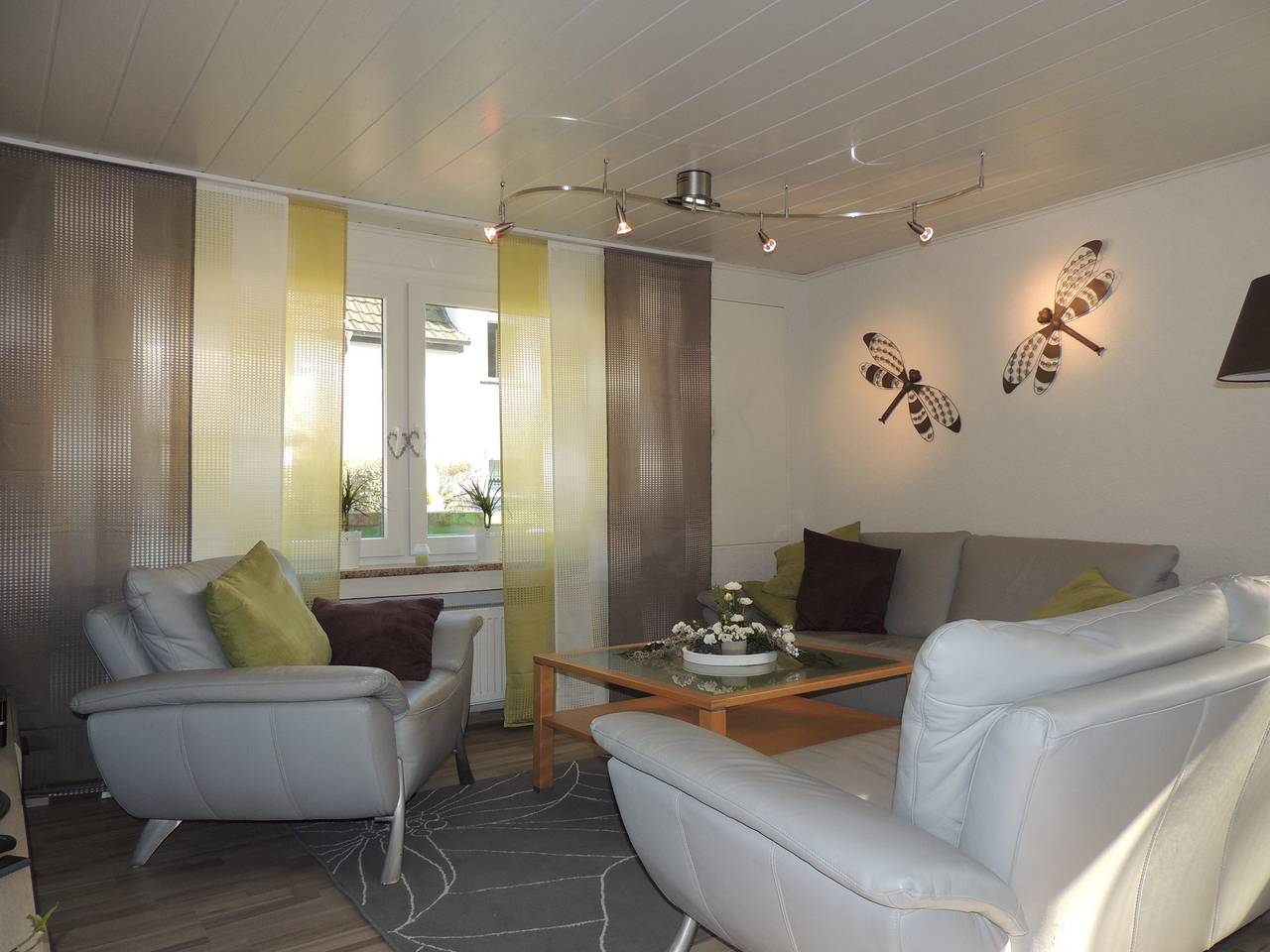 Pension Neuenrade - 3_Doppelzimmer mit Zustellbett Nr. 3, mit Wc und Dusche in Neuenrade, Märkischer Kreis