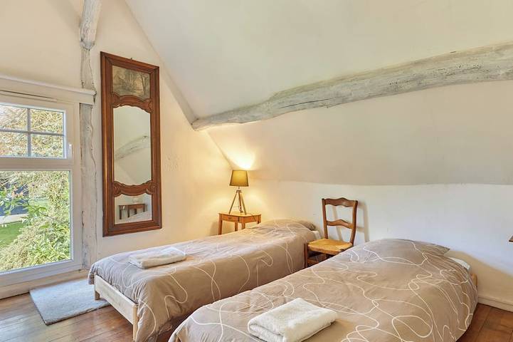 Location de vacances pour 5 personnes, avec jardin, animaux acceptés à Normanville - 2