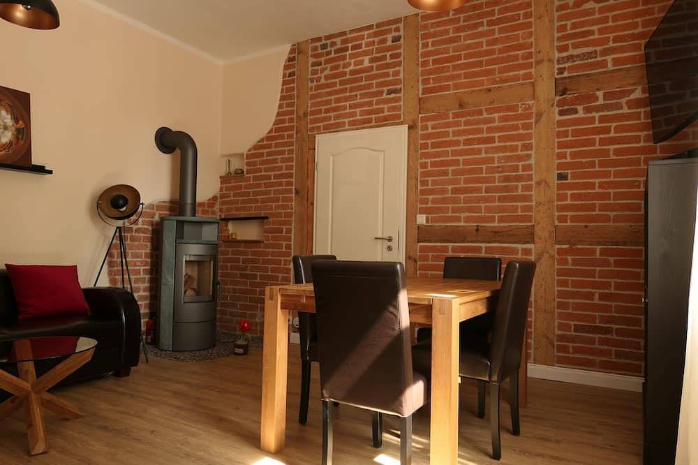 Ganze Wohnung, .Ferienwohnung Schlossgarten - Ferienwohnung Schlossgarten in Torgau, Nordsachsen
