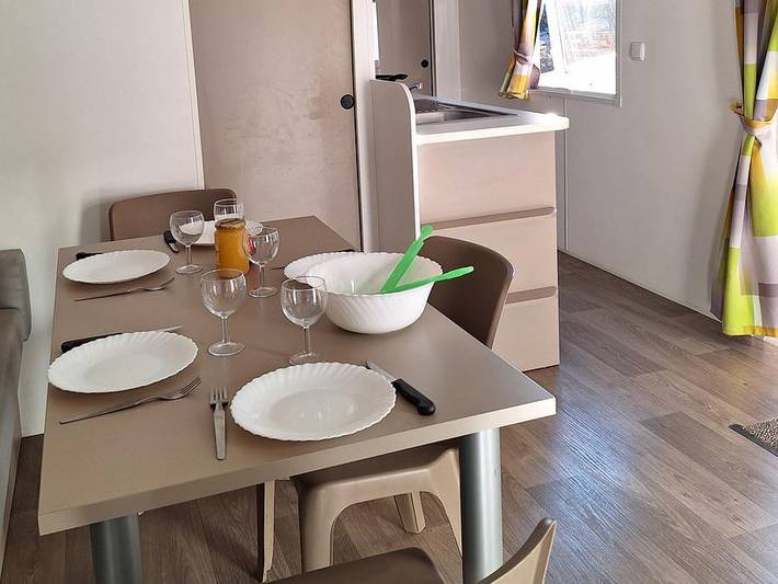 Mobil home pour 5 personnes, avec bassin pour enfant à Saint-Germain - 3