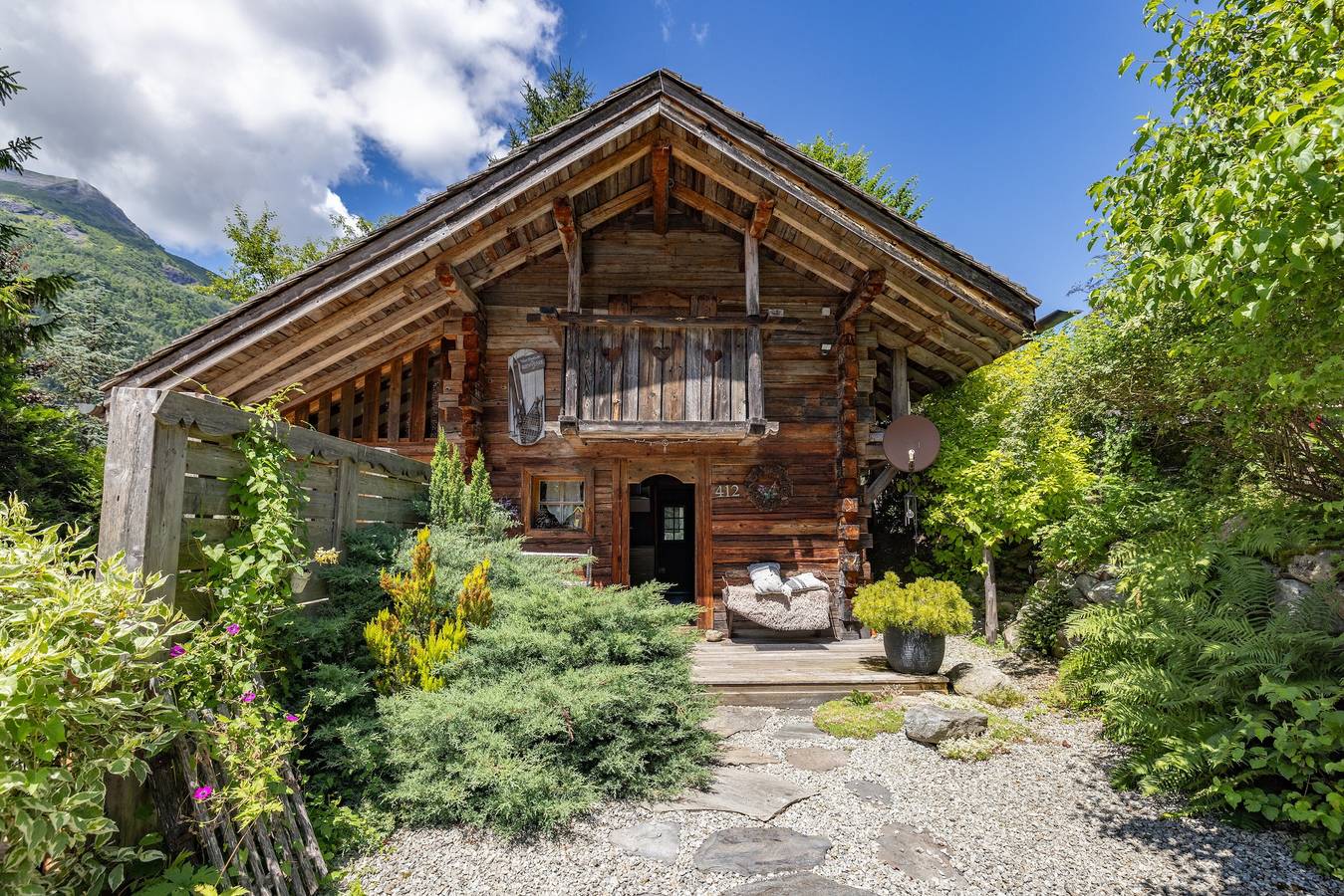 Chalet 'Montagne Spa' con piscina privada, terraza privada y Wi-Fi in Les Contamines-Montjoie, Pays du Mont-Blanc