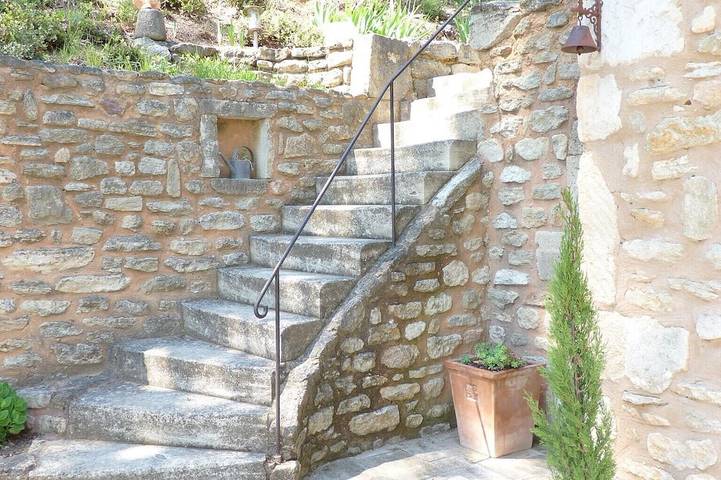 Mas provenzal tradicional, con piscina en circunstancias excepcionales in Saint-Restitut, Región de Nyons