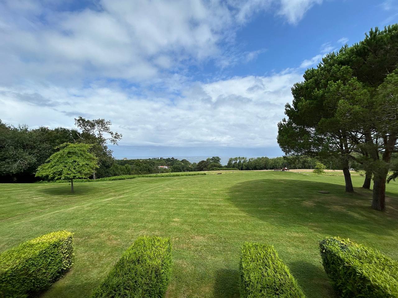 Appartement entier, T2 avec piscine sur la Corniche in Urrugne, Région de Bayonne