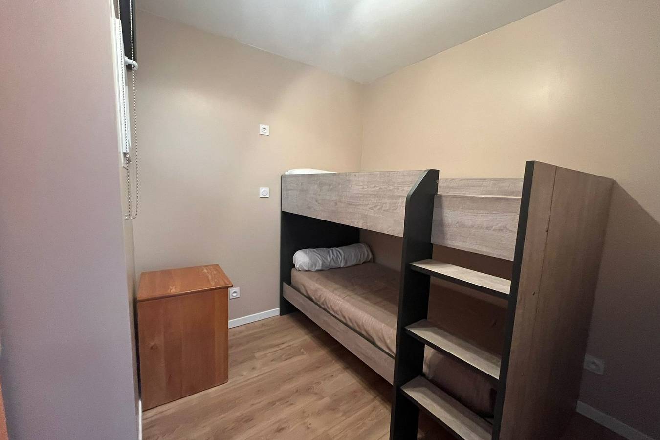 Entire apartment, Charming apartment overlooking the sea in Port-la-Nouvelle, Narbonne region