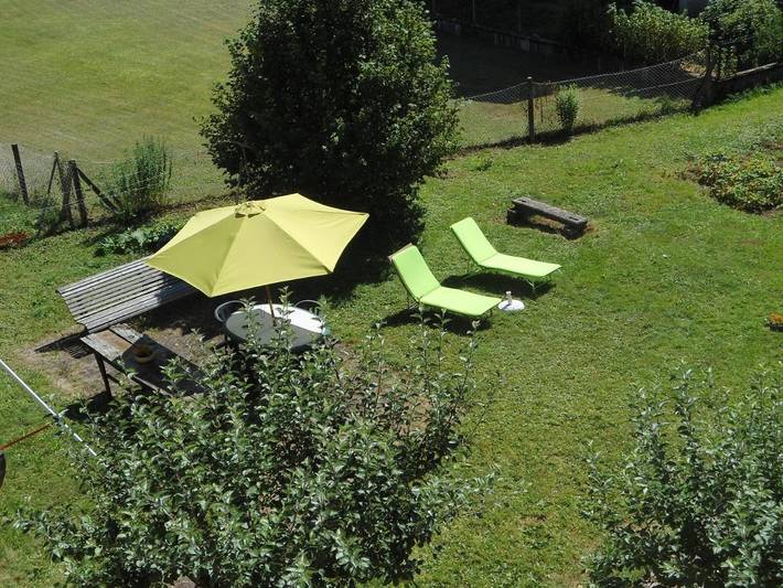 Gîte pour 4 personnes, avec jardin à Frasne - 2