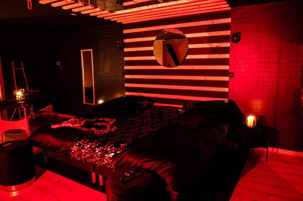 Ganze Wohnung, Douceur du Charme - Love Room Chic et Luxueuse à Charmes in Charmes, Épinal und Umgebung