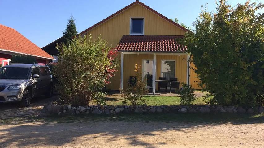 Ferienhaus für 6 Personen, mit Garten und Sauna in Zislow
