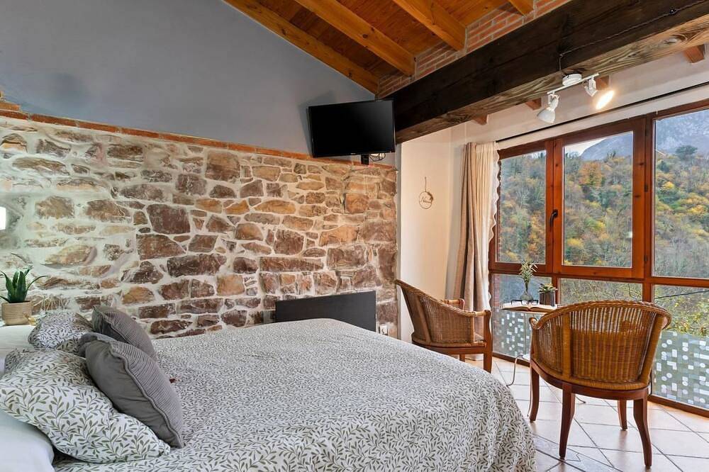 Ganze Wohnung, Ländliche Wohnung El Carbayu in Proaza, Cordillera Cantábrica