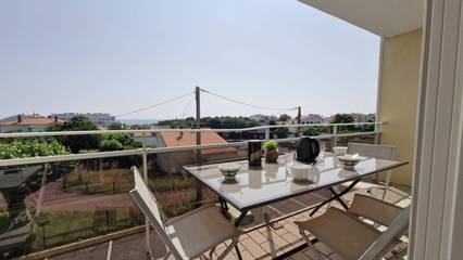 Gîte pour 4 personnes, avec balcon dans Plage de Foncillon