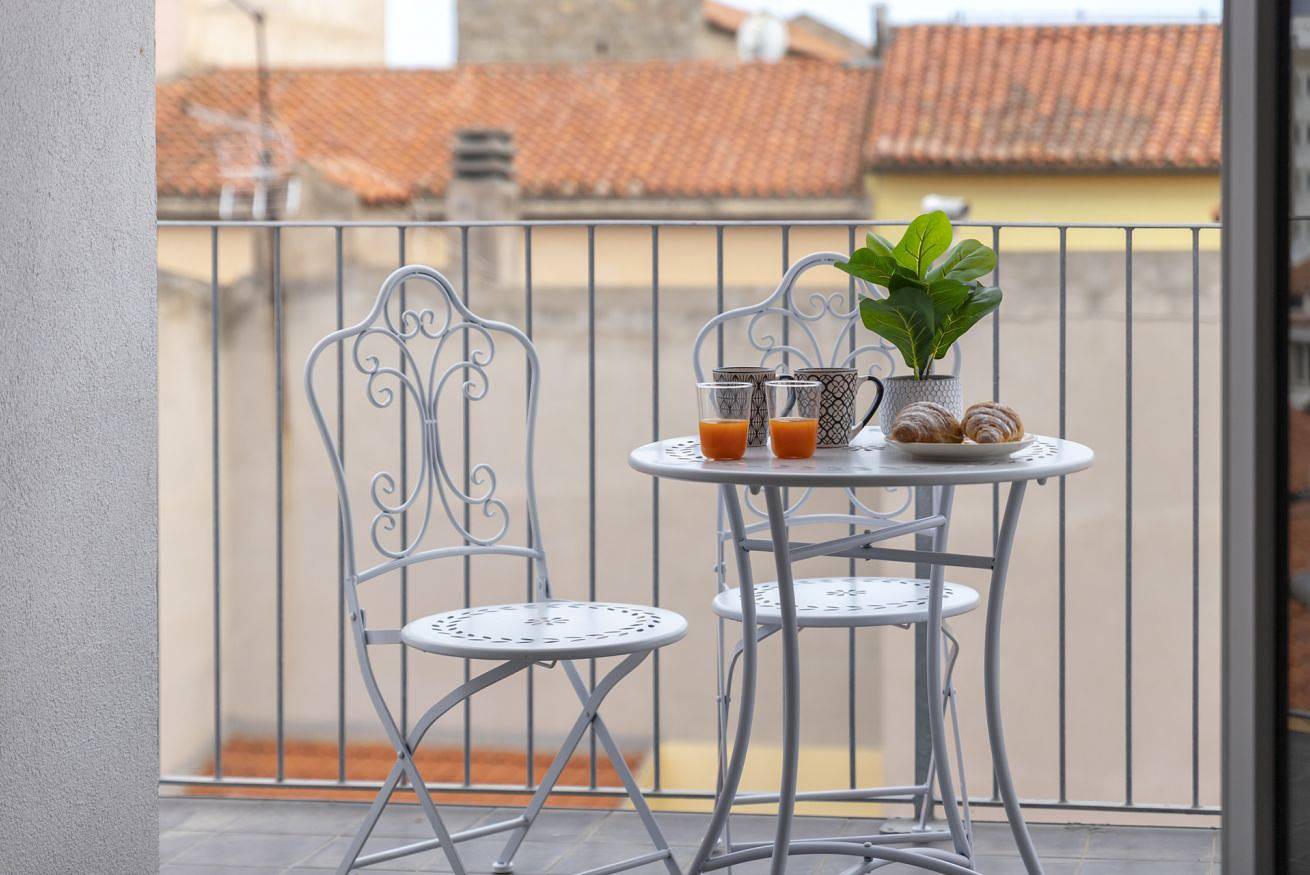 Ganze Wohnung, Ferienwohnung für 5 Personen mit Balkon/Terrasse in Terranoa/Olbia, Olbia